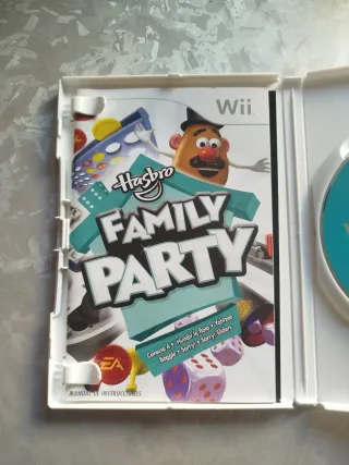 Family Party Wii Hasbro