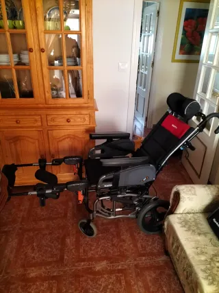 Silla de ruedas Karma Vip 2