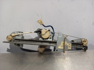 ELEVALUNAS DELANTERO DERECHO MAZDA 626 BERLINA (G