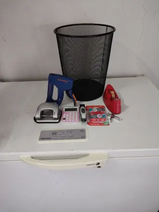 Lote artículos oficina, como nuevos