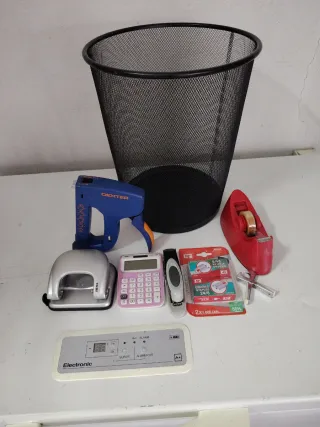 Lote artículos oficina, como nuevos