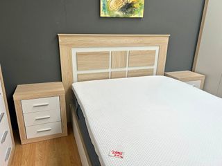 Conjunto dormitorio cabecero y mesitas
