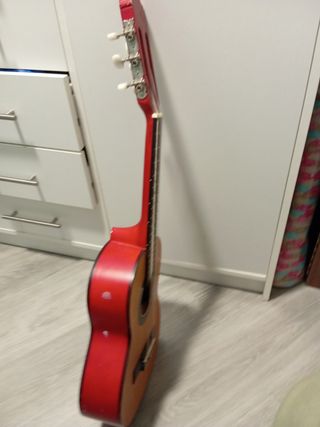 Guitarra Clásica 6 Cuerdas (1 Faltante)