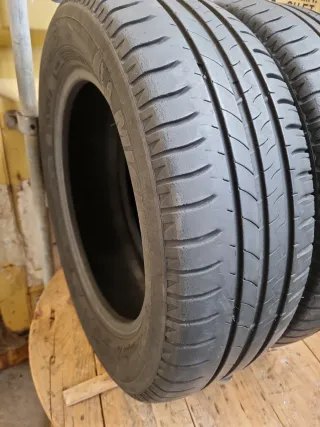 Se vende 2 Neumáticos en perfecto estado