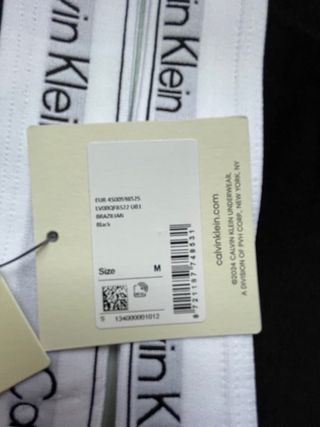 Conjunto Calvin Klein Top y Braga Negro