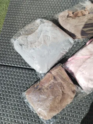 Bolsos de peluche (marrón y rosa)