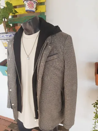 Chaqueta Zara gris jaspeado Talla M