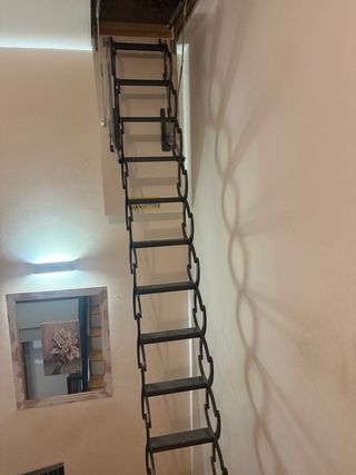 Escalera para trampilla