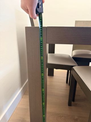 Mesa extensible de comedor y 6 sillas