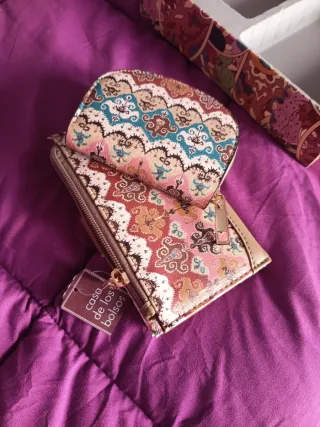 Cartera y monedero en caja regalo