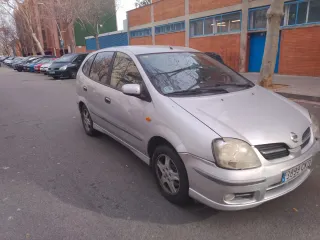 Nissan Almera 2003