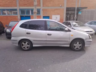 Nissan Almera 2003