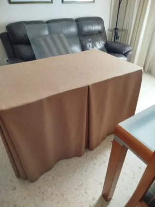 Mesa de madera para camilla