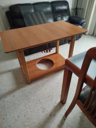 Mesa de madera para camilla
