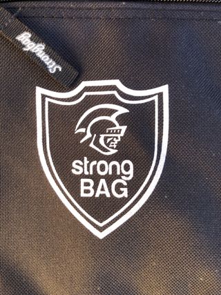 Bolsa baquetas negra con correa