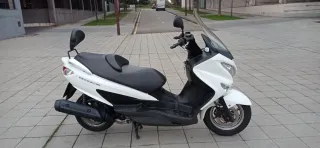 Suzuki Burgman 125