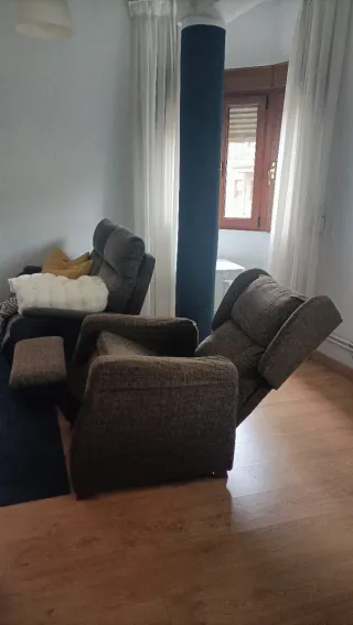 Sillón reclinable de tela marrón