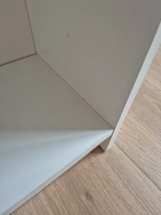 Librería JYSK Blanca