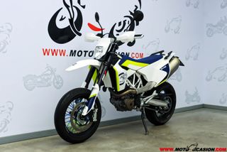 HUSQVARNA 701 SUPERMOTO ¿A2?