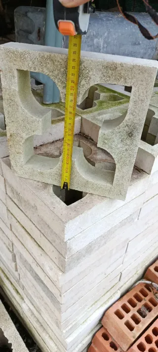 Celosía de hormigón decorativa