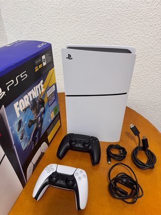 PS5 825GB Digital + Fortnite