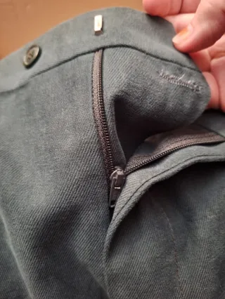 Pantalón de vestir hombre  Medidas de cintura 58cm