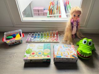 Lote de juguetes infantiles