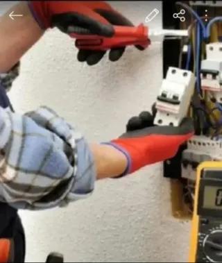 Electricista instalación y reparación