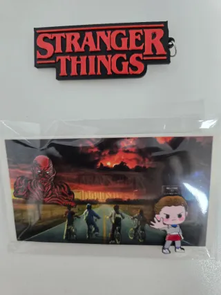 Pins Stranger Things