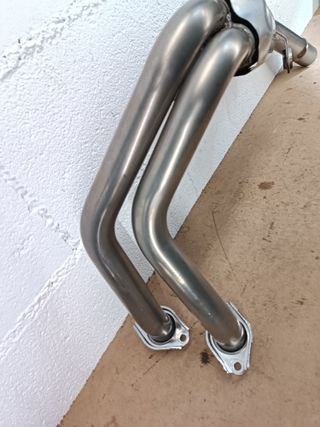 Colectores Honda Hornet 750 con catalizador