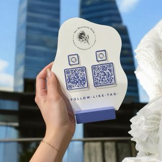 Soporte QR para negocios + tarjetero/ Personalizad