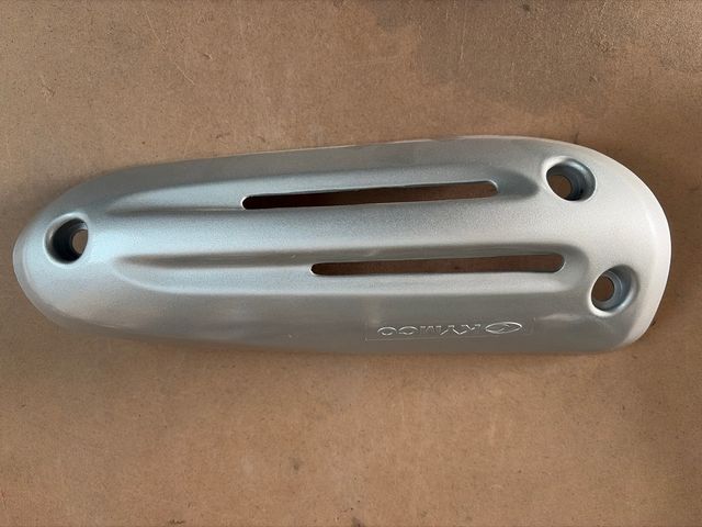 Embellecedor Tubo Escape Kymco People 1