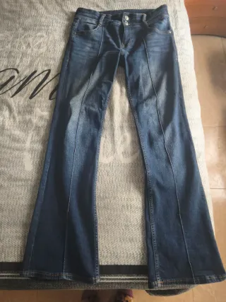 Tejano Bershka Azul Talla 40