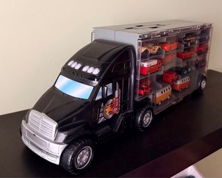 Camión Transportador de Coches de Juguete