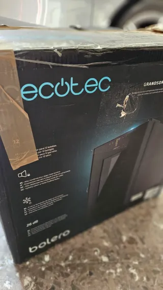 Vinoteca. Nevera vinos