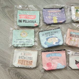 Lote de 64 monederos variados con frases divertida