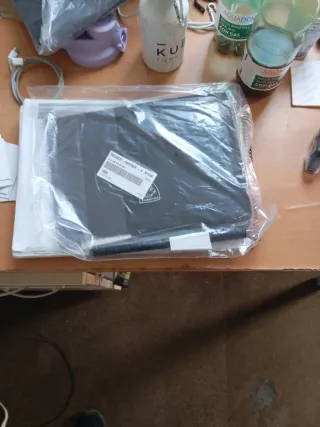 Carpeta y antena Peugeot Partner