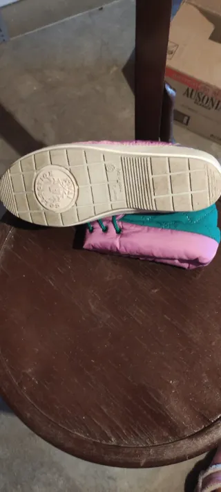 Botas de nieve moradas