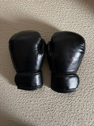 Pack Boxeo GINGPAI: Guantes +Casco + manopla