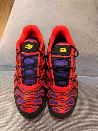Nike Air Max Plus Drift Hombre Negro Rojo