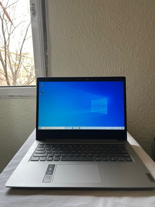 Lenovo IdeaPad 3