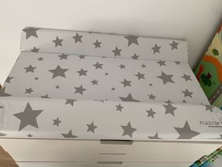 Cambiador y funda estrellas