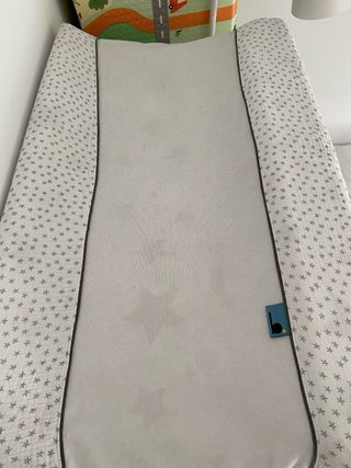 Cambiador y funda estrellas