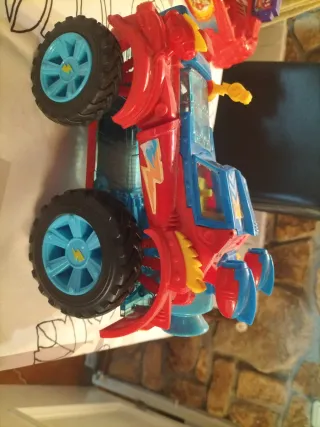 Coche Monster Roller Super Things