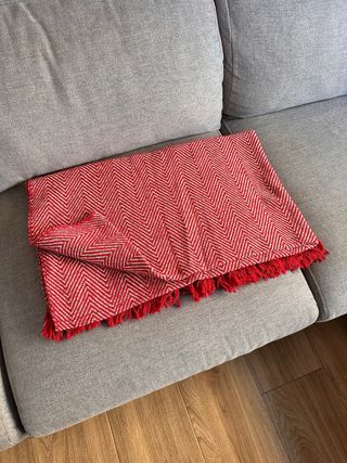 Manta Algodón Chevron Roja y Blanca