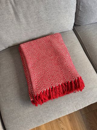 Manta Algodón Chevron Roja y Blanca