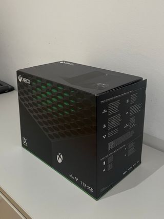 Xbox Series X Negra + Juegos y Auriculares