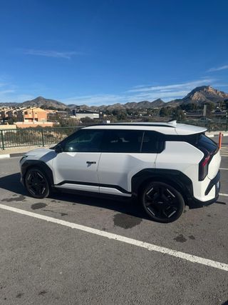 Kia EV3 GT-line Long Range