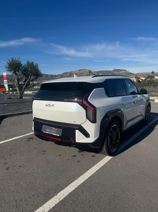 Kia EV3 GT-line Long Range