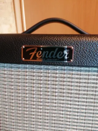 Amplificador Fender Blues Jr IV